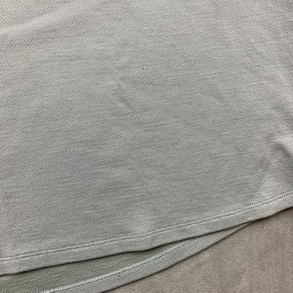 Lululemon Men Shirt Large Gray Mesh Crewneck Long Sleeve Warm Reflective Outdoor - Picture 3 of 10